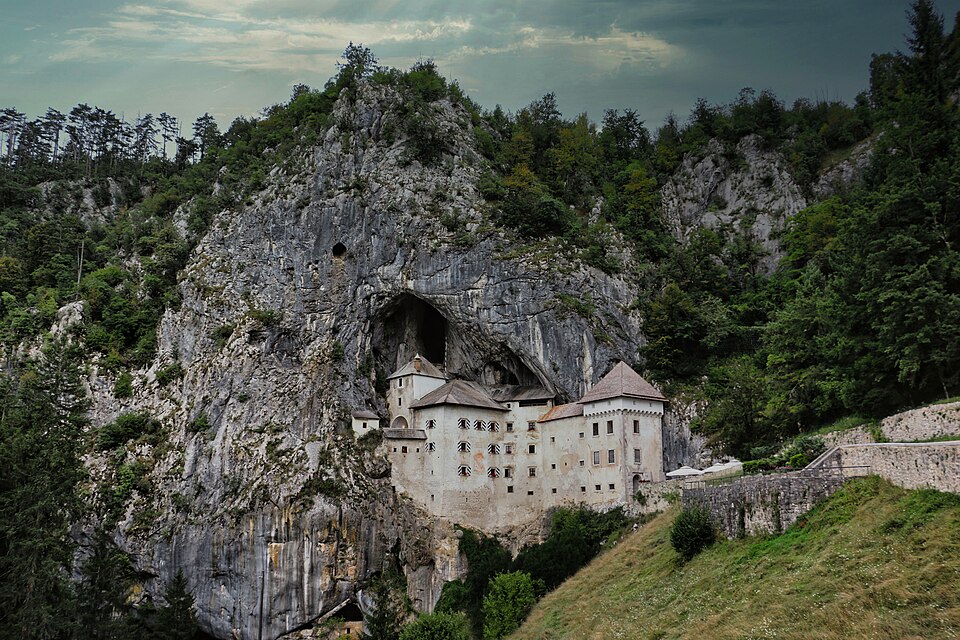 Predjama